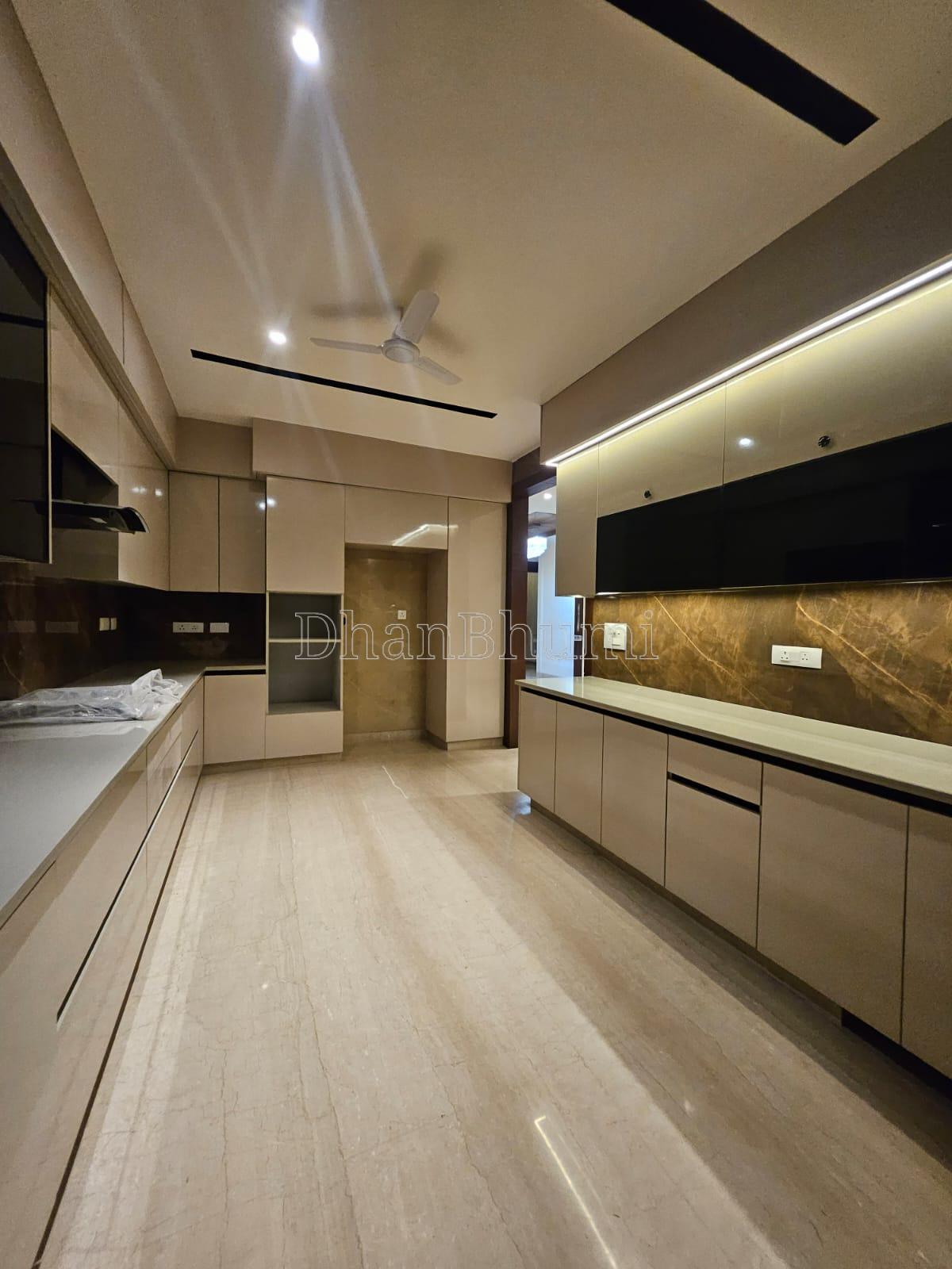 property_images/1757410924_68bff66c75100.jpeg