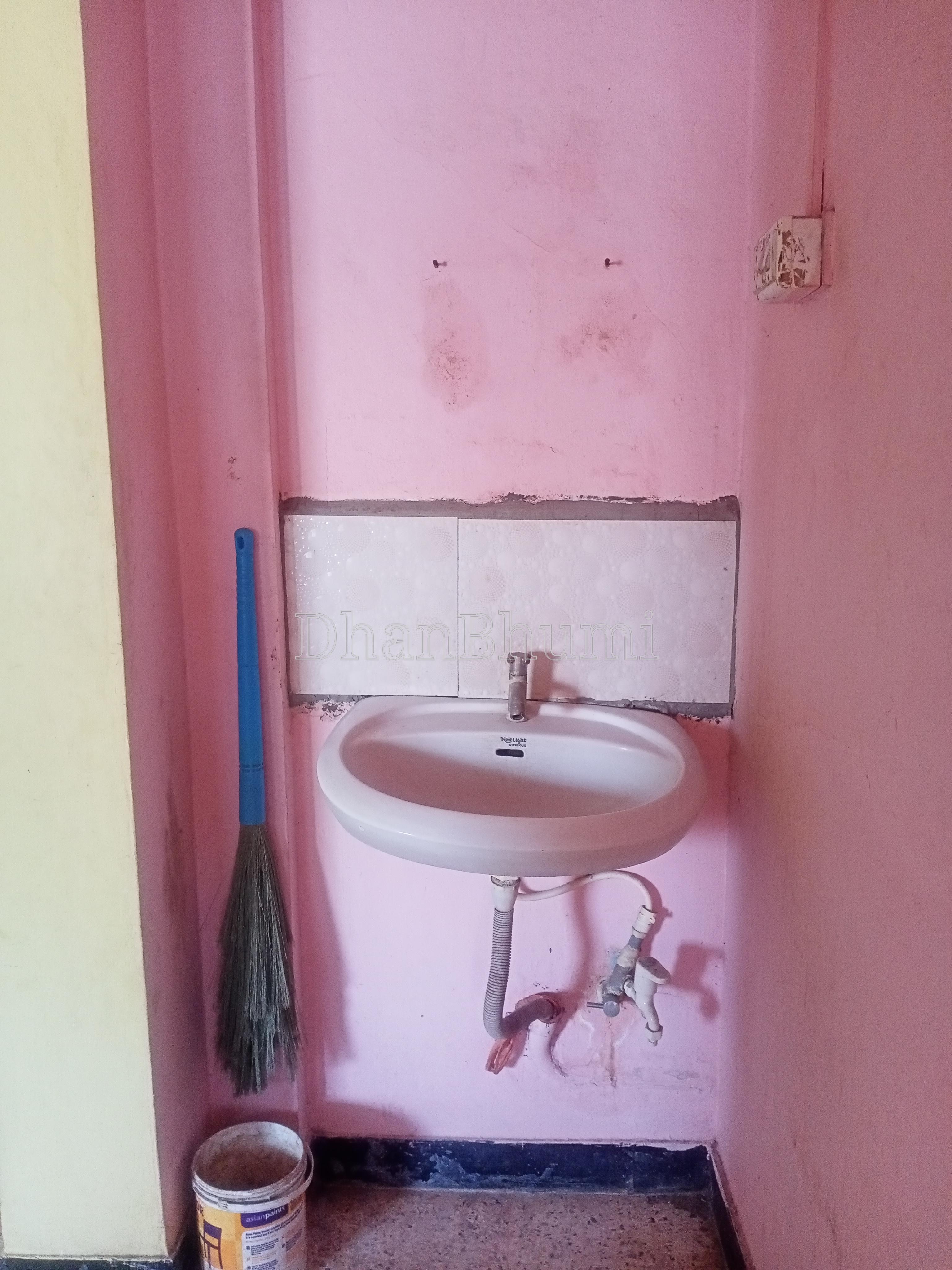 property_images/1762077683_69072bf3e3dd2.jpg