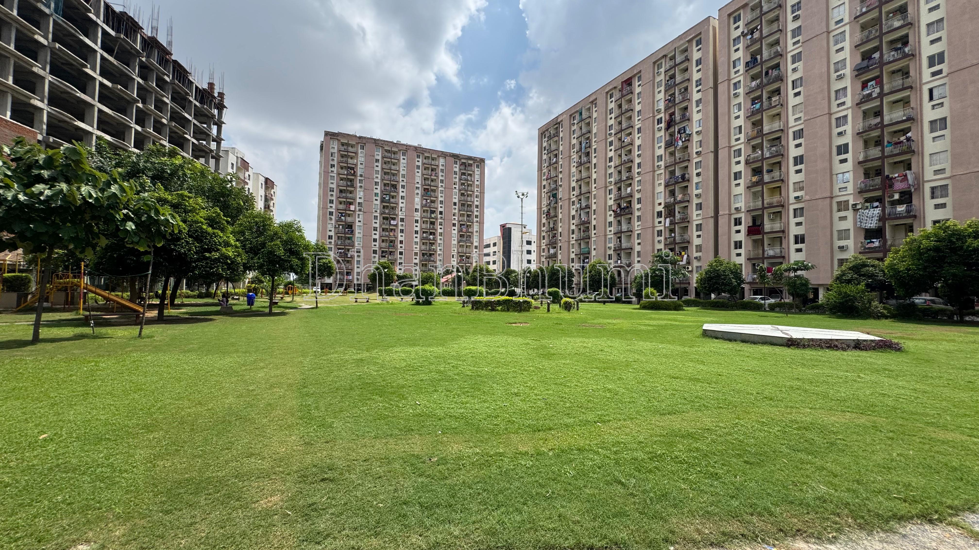 property_images/1762741863_69114e67bc737.jpg