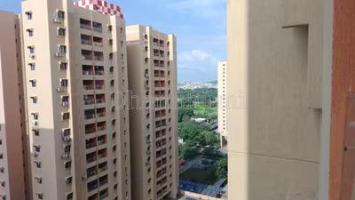 property_images/1763876742_69229f86021dc.jpg