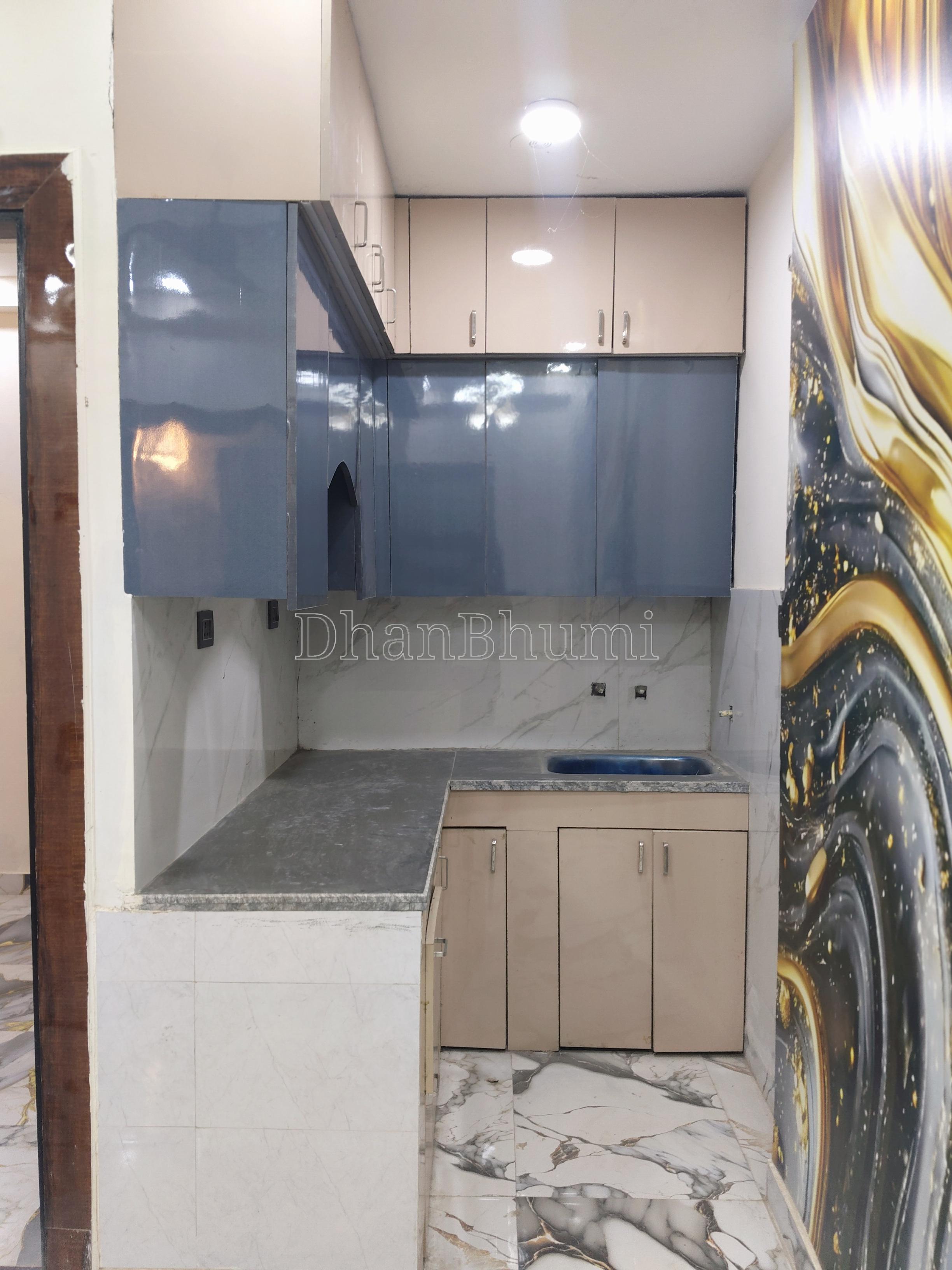 property_images/1763914458_692332da5d22b.jpg