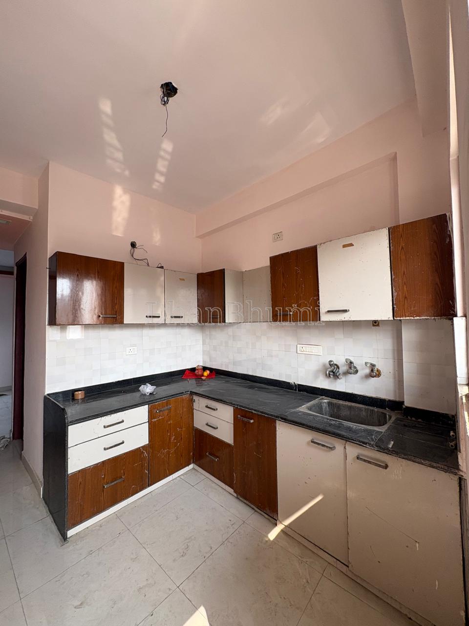 property_images/1764762431_6930233f6b44b.jpeg