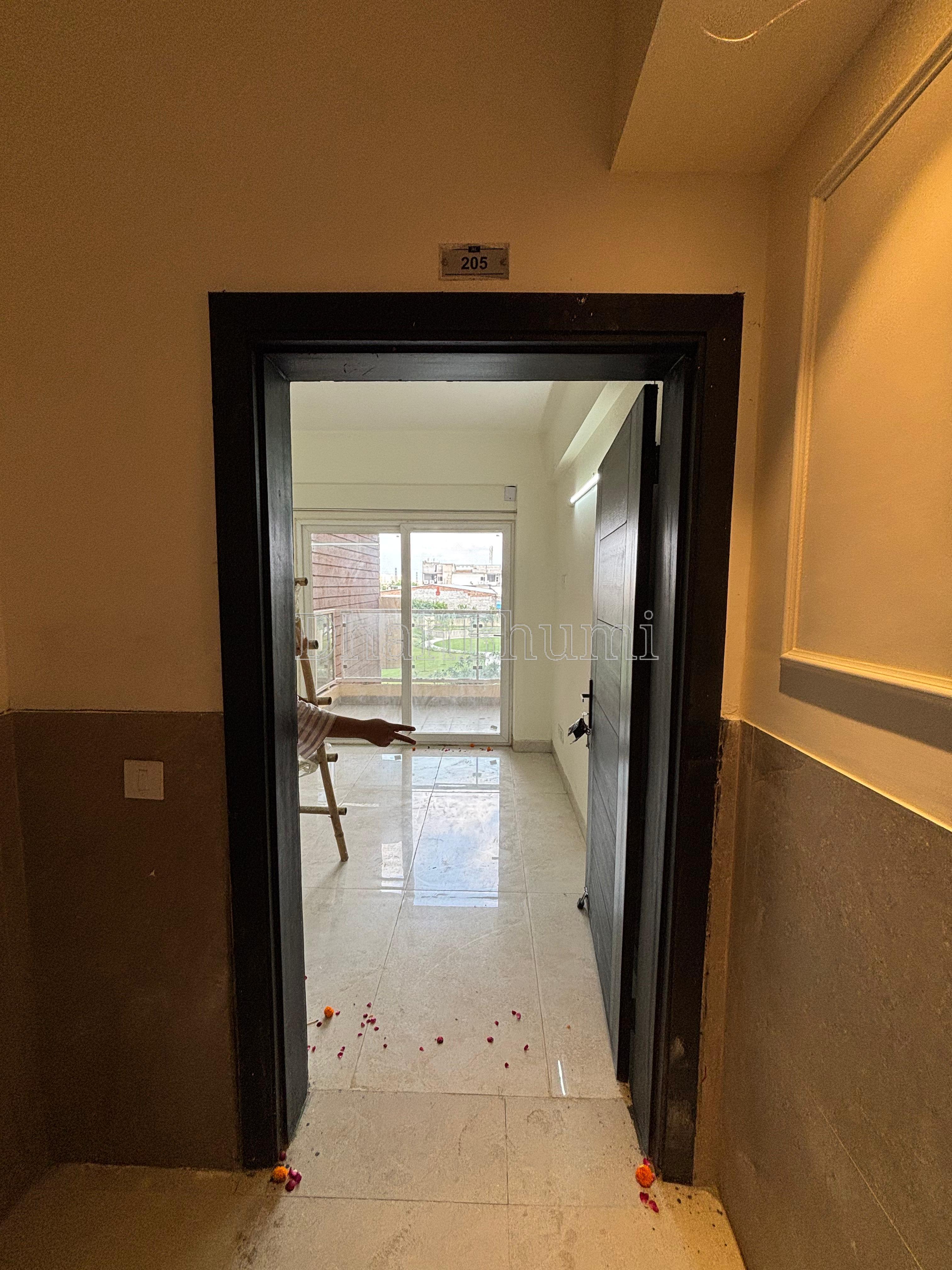 property_images/1764826305_69311cc13eda2.jpg