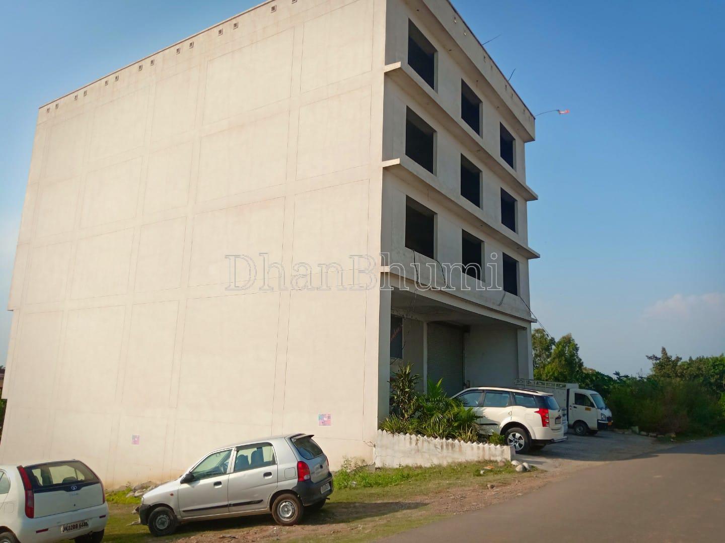 property_images/1765174594_69366d4223b41.jpeg