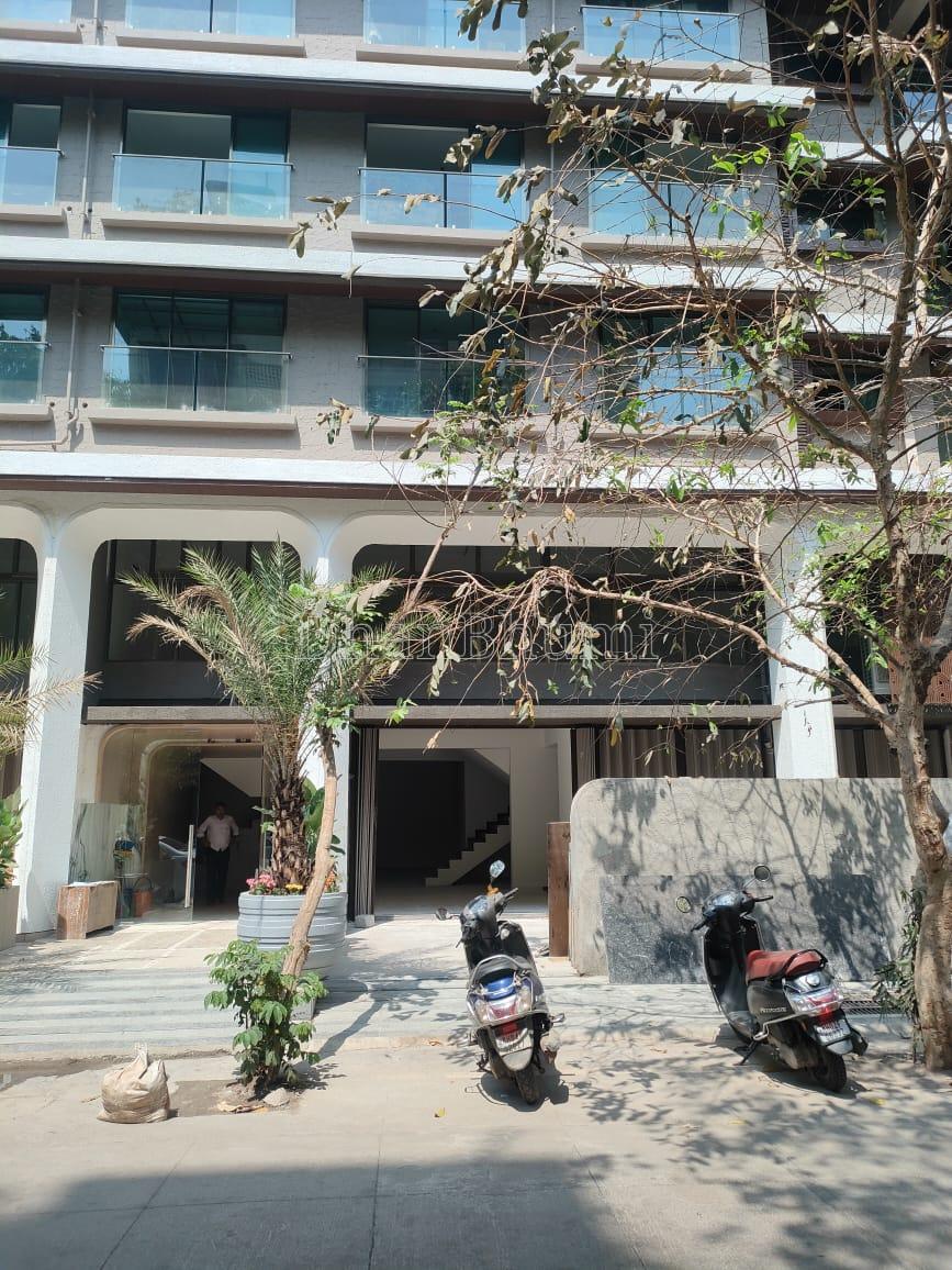 property_images/1765175857_693672319f0de.jpeg