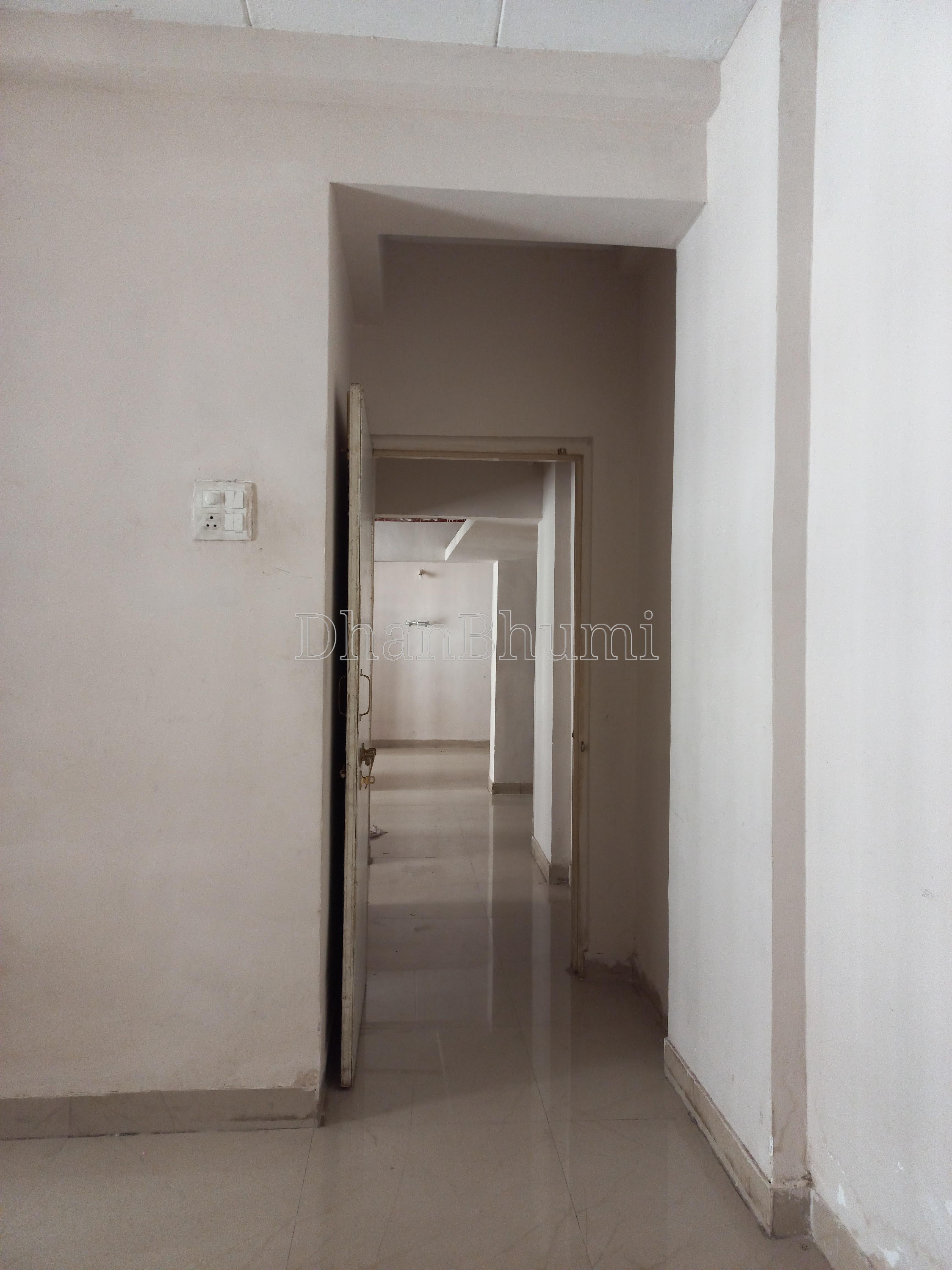 property_images/1765186549_69369bf562bff.jpg