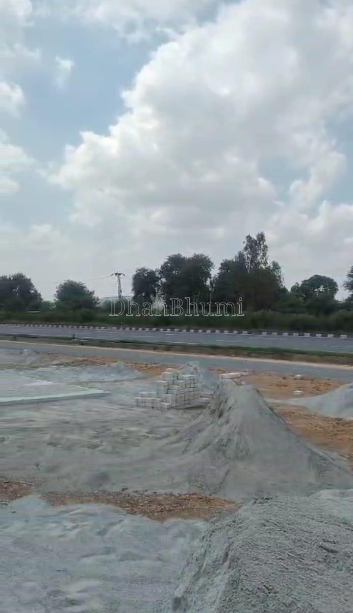 property_images/1765369049_693964d9c7aea.jpeg