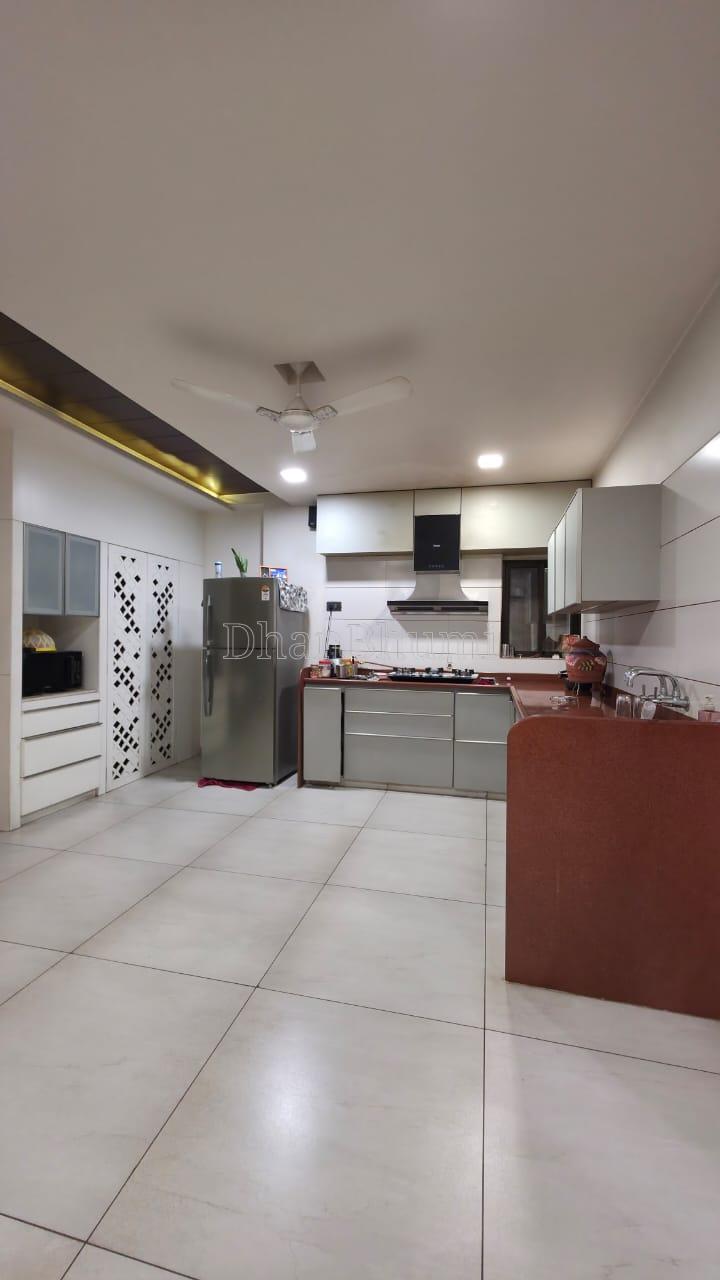 property_images/1766492613_694a89c581940.jpeg