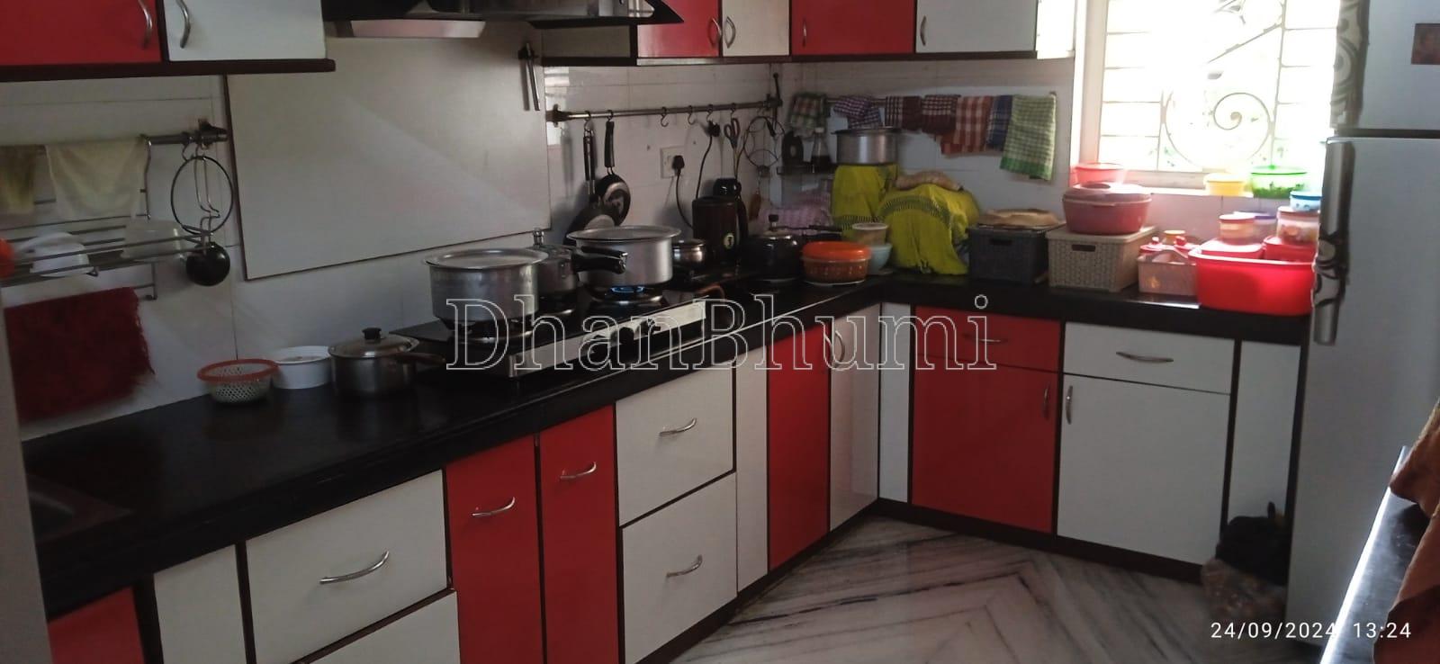 property_images/1766560298_694b922a14c0a.jpeg