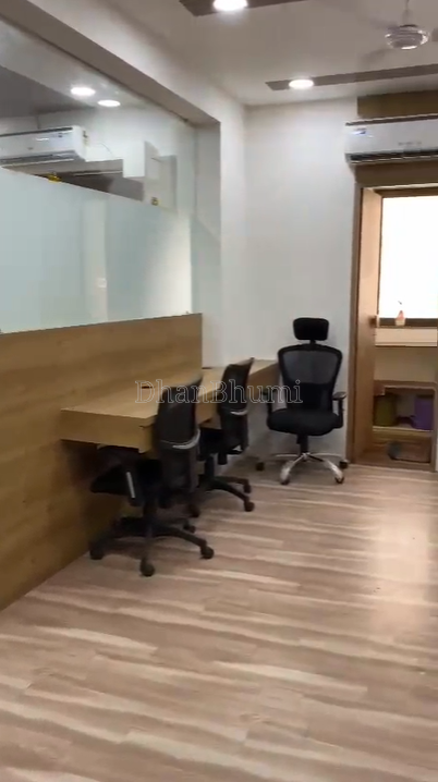 property_images/1767943416_6960acf80f3c1.png