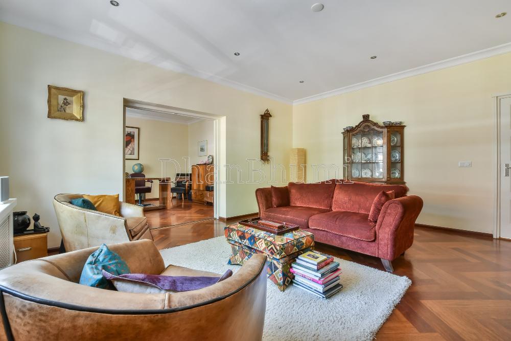 property_images/1768991937_6970acc1cabdb.jpg