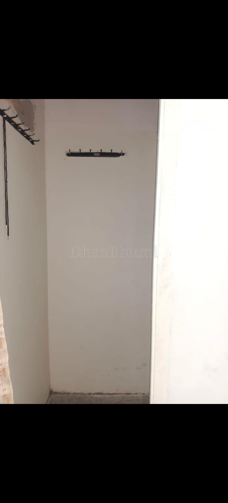 property_images/1770973944_698eeaf85d1b4.jpeg