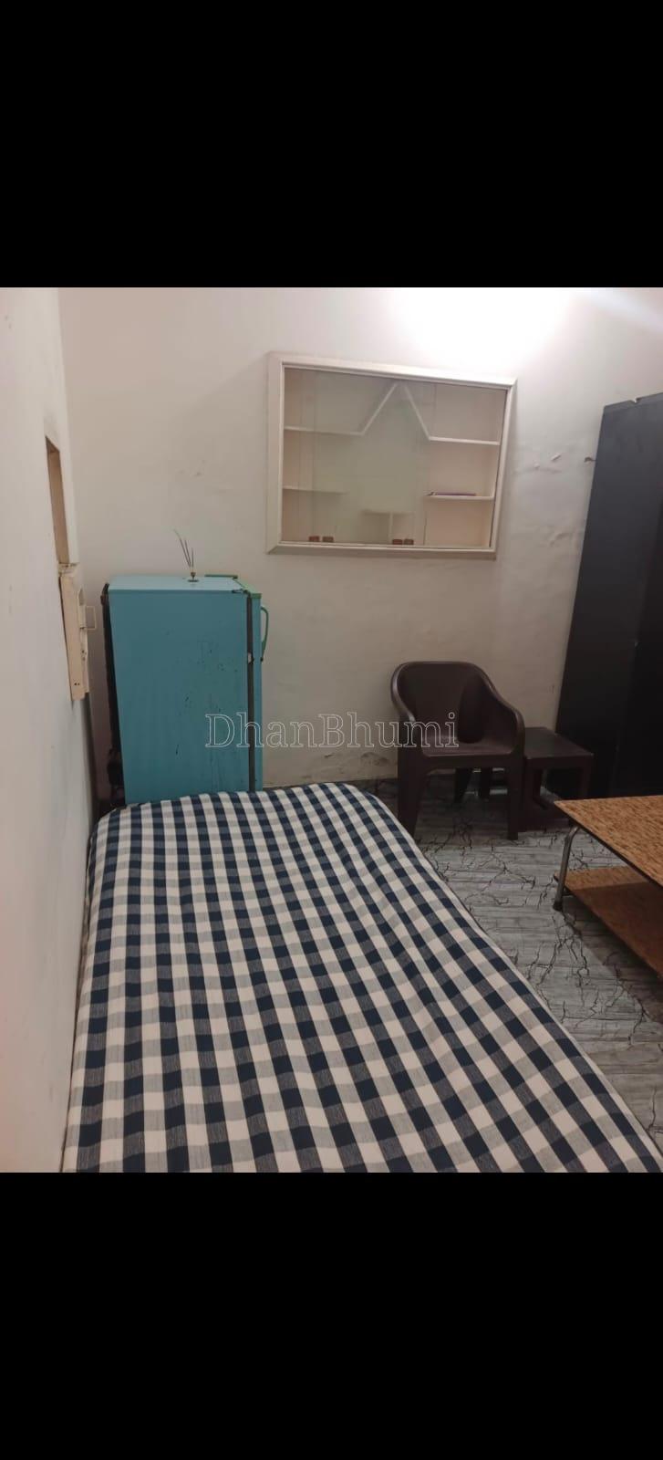 property_images/1770973944_698eeaf876a7e.jpeg