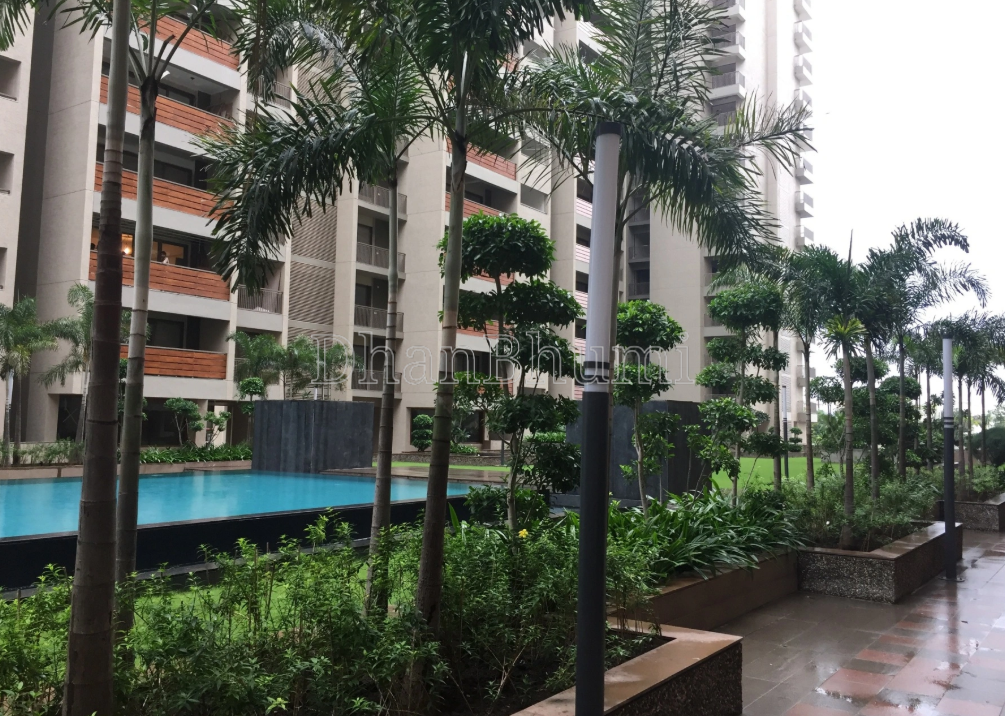 property_images/1774437996_69c3c66c6f5f3.png
