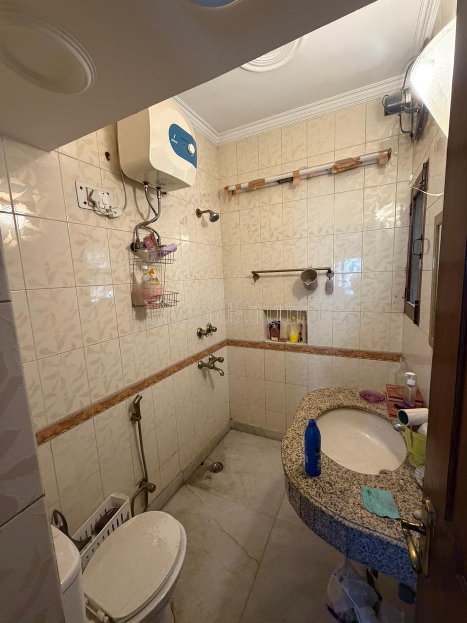 property_images/1775218506_69cfaf4a127d7.jpeg