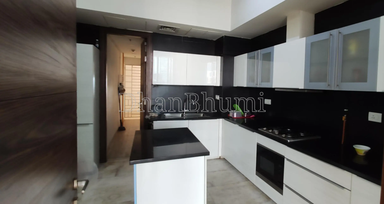 property_images/1775280550_69d0a1a6d7e2d.png