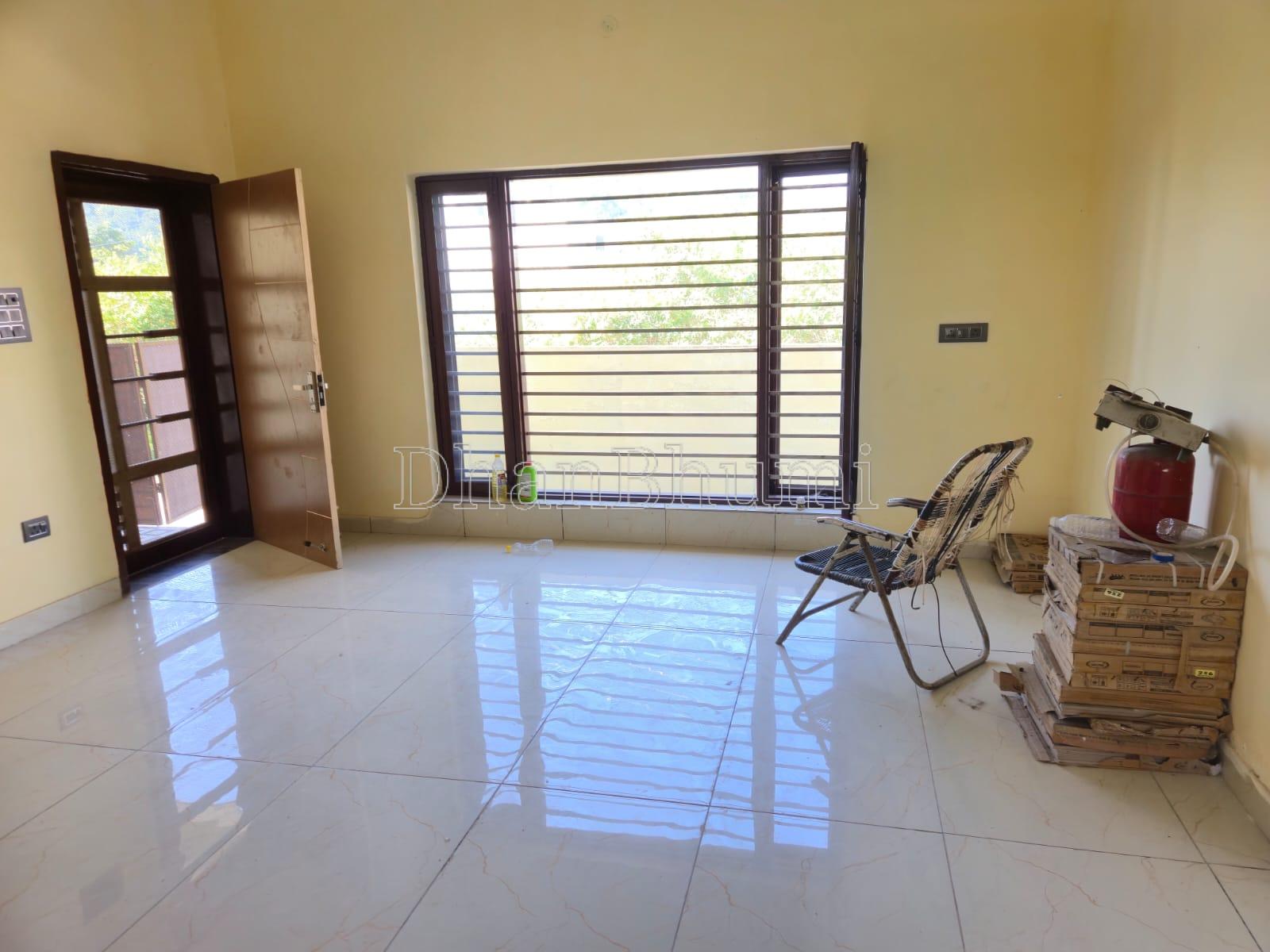 property_images/1775475291_69d39a5b05ef5.jpeg