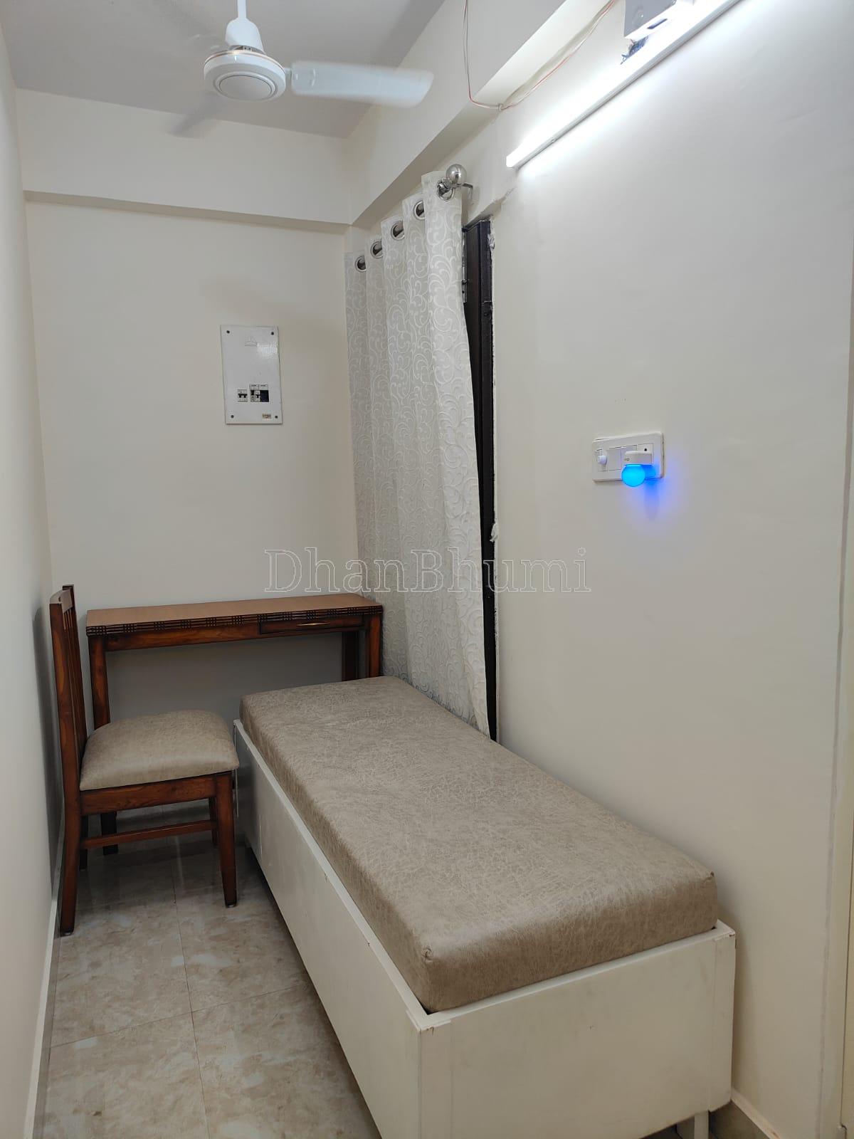 property_images/1_bhk_flatapartment_in_delhi_1788966735_6aa1774f29e7b.jpg