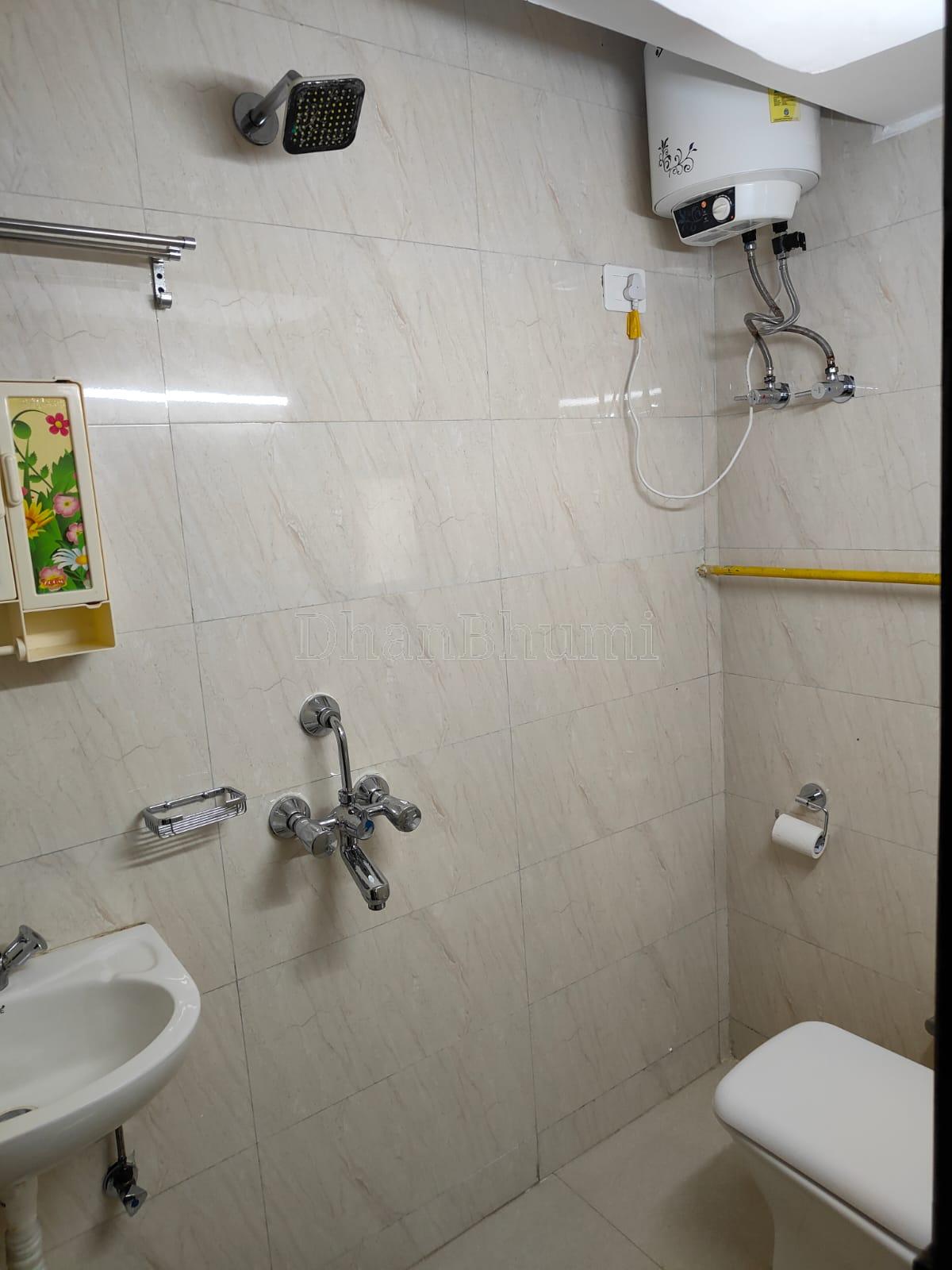 property_images/1_bhk_flatapartment_in_delhi_1788966735_6aa1774f8078c.jpg