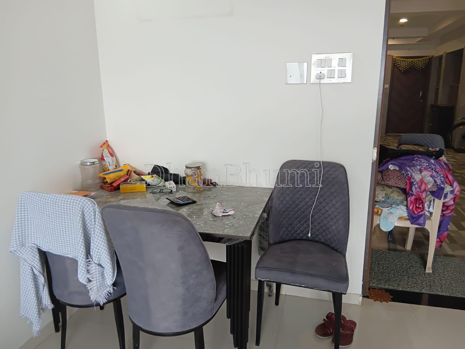 property_images/1_bhk_flatapartment_in_ulhasnagar_1791180382_6ac33e5ee4c4d.jpeg