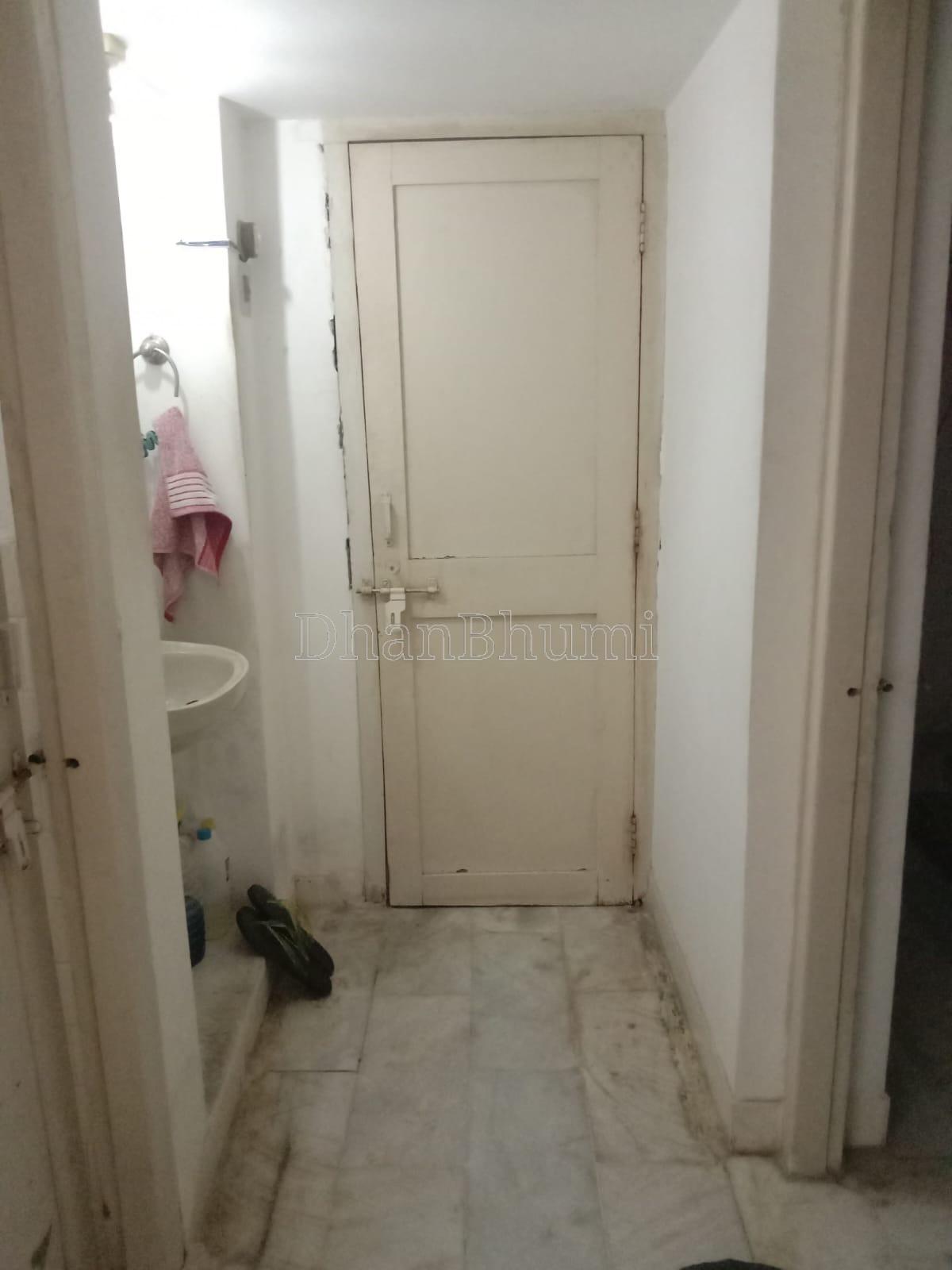property_images/2_bhk_flatapartment_in_dhoraji_1781509704_6a2fae4889ea8.jpeg