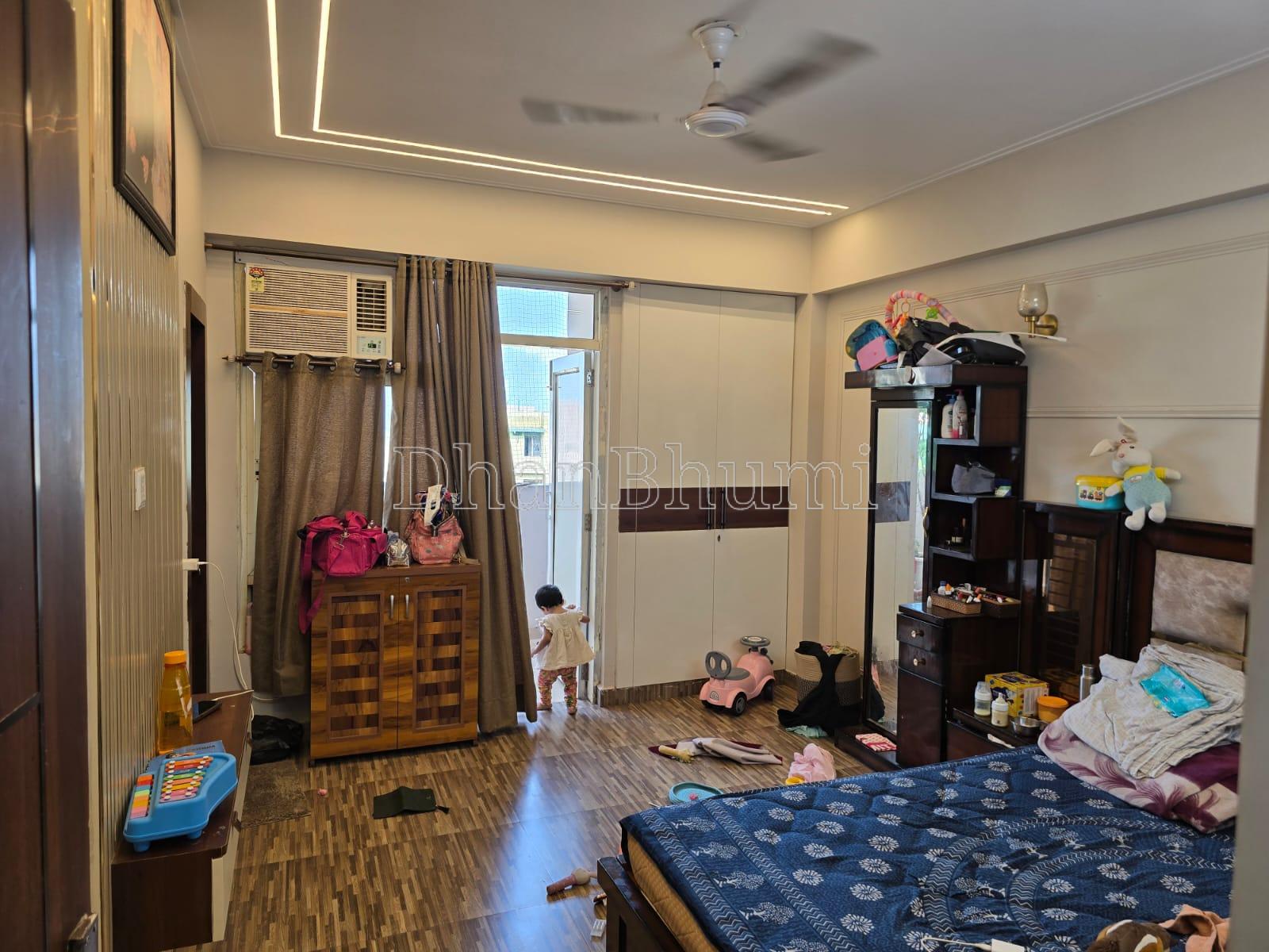 property_images/2_bhk_flatapartment_in_ghaziabad_1785130647_6a66ee978f767.jpg