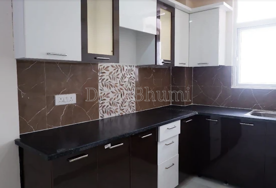 property_images/2_bhk_flatapartment_in_greater_noida_1780575258_6a216c1a53337.png