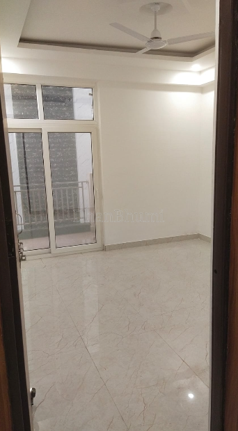 property_images/2_bhk_flatapartment_in_greater_noida_1788778106_6a9e967a4c55a.PNG