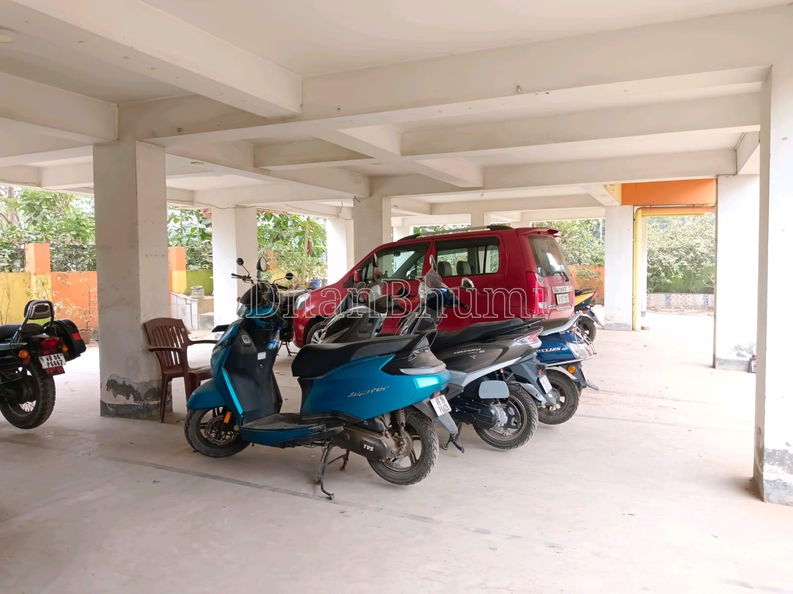 property_images/2_bhk_flatapartment_in_kolkata_1784010111_6a55d57f0f301.jpeg