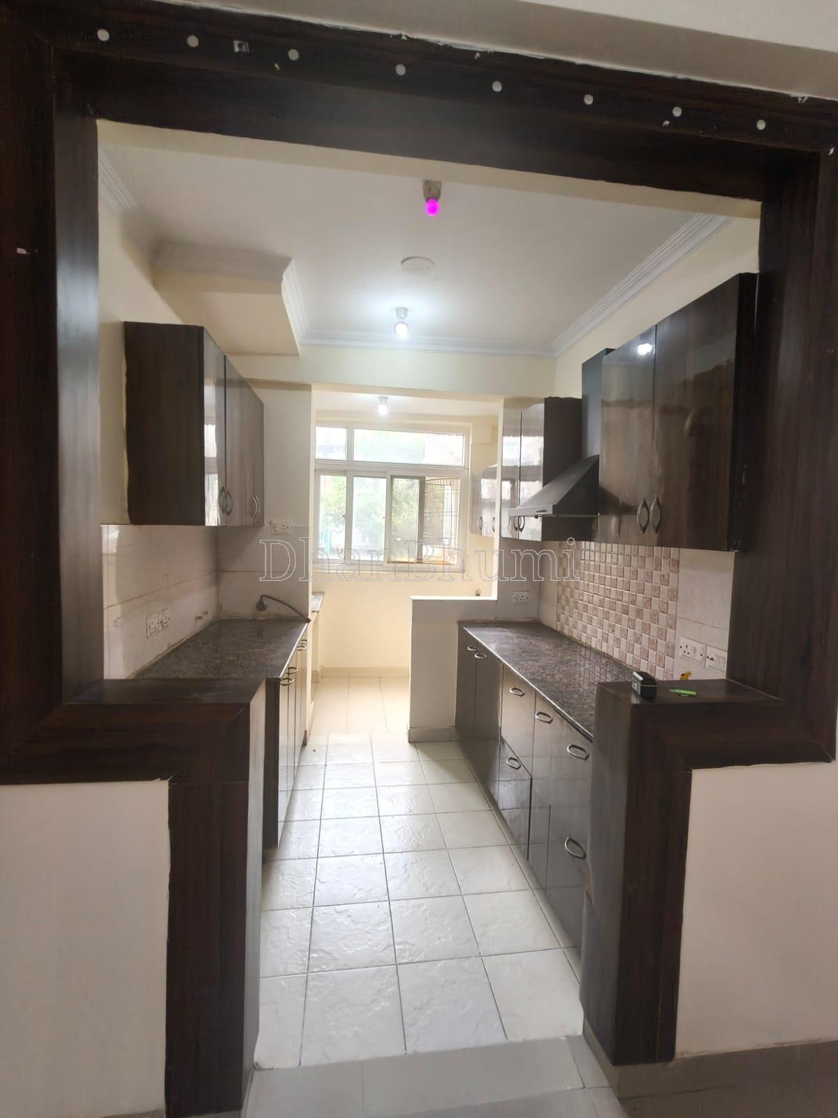 property_images/2_bhk_flatapartment_in_noida_1786872983_6a8184971a0d5.jpg
