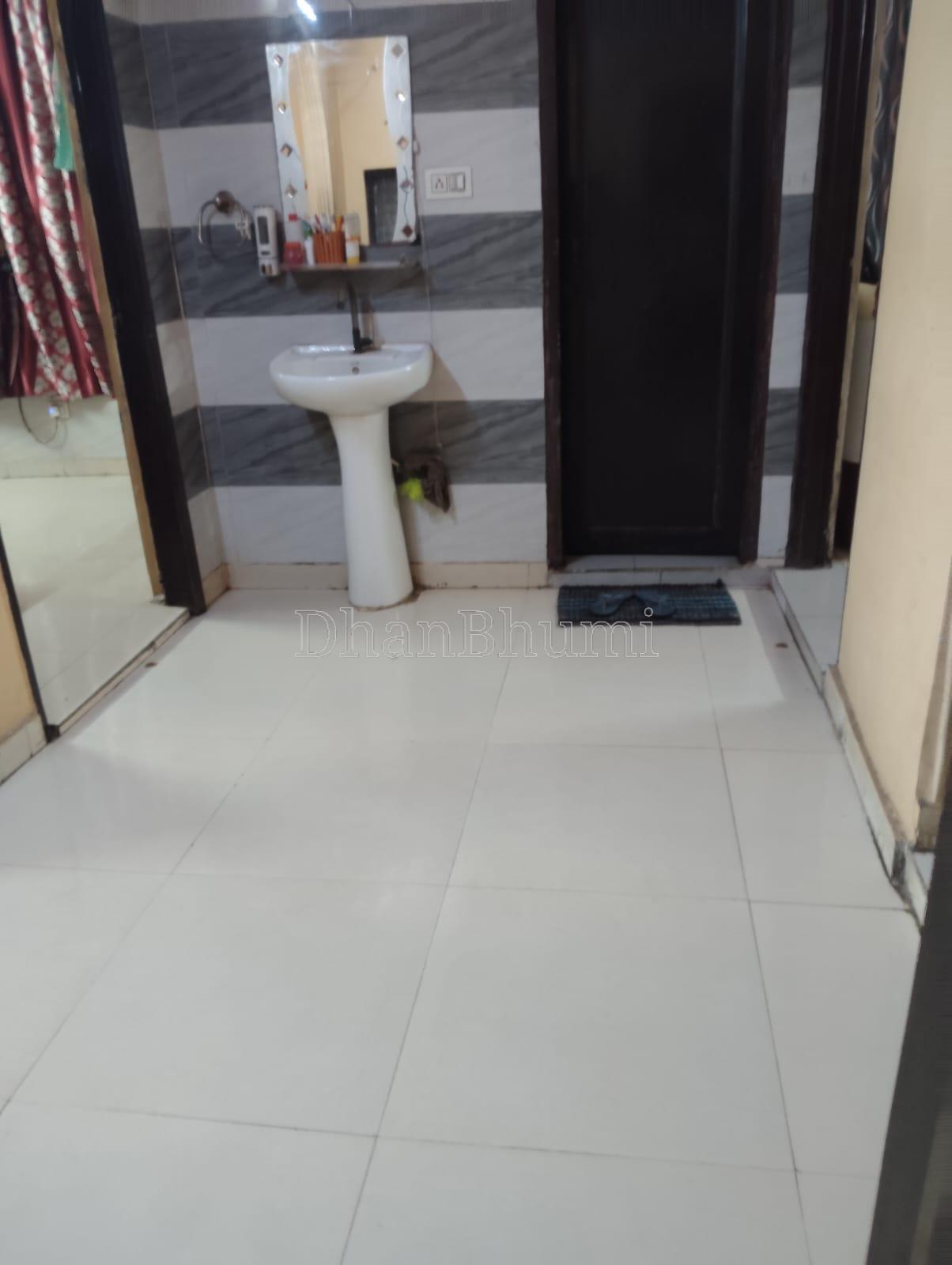 property_images/2_bhk_independent_builder_floor_in_delhi_1784704659_6a606e93addb2.jpeg