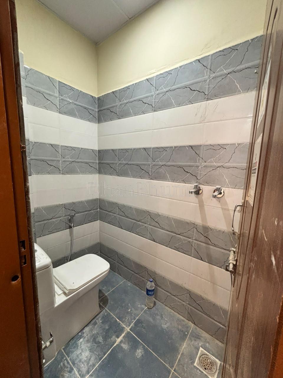 property_images/2_bhk_independent_builder_floor_in_gurugram_1789624315_6aab7ffb56568.jpeg