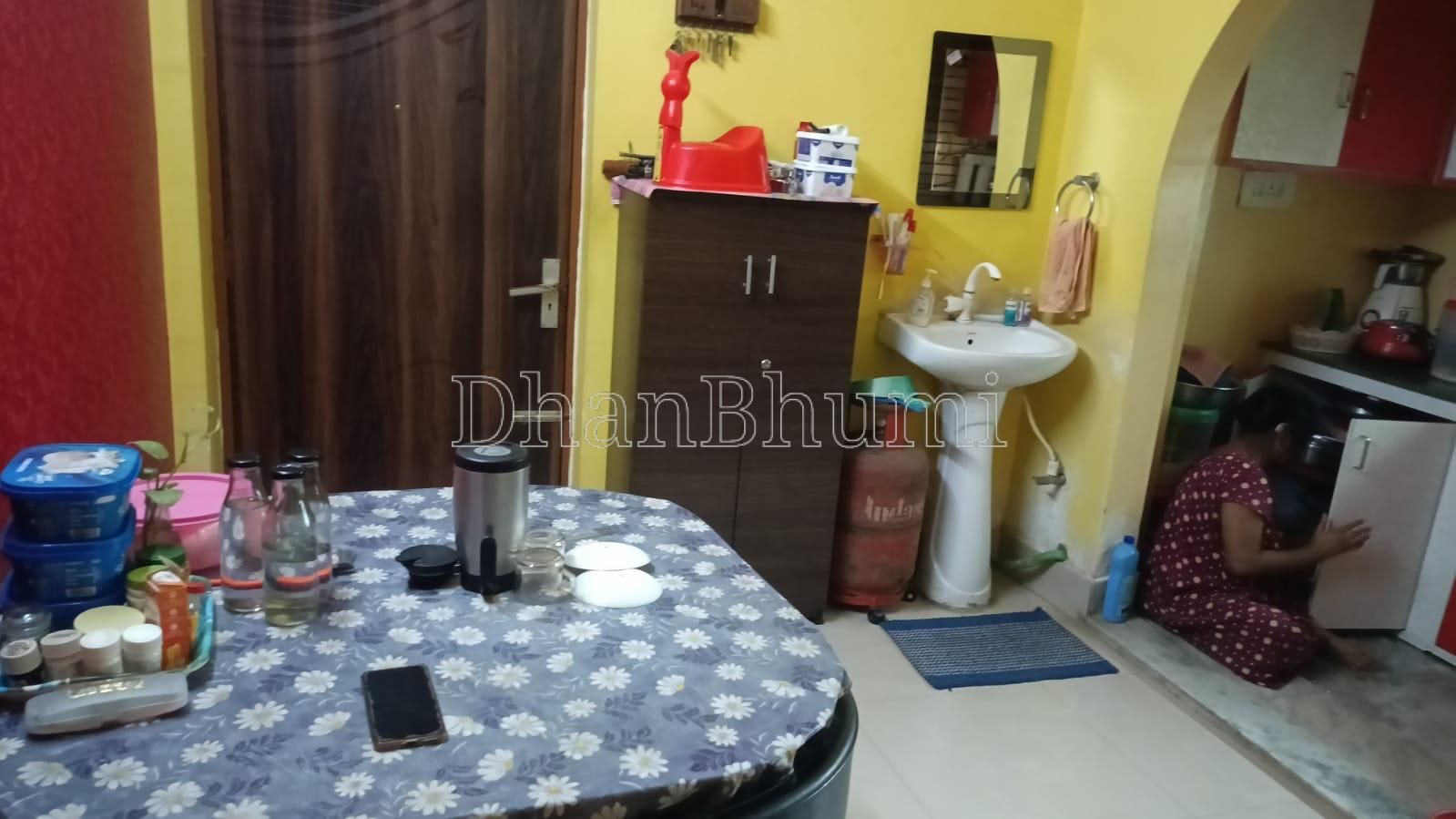 property_images/2_bhk_independent_builder_floor_in_kolkata_1791616192_6ac9e4c0cfb32.jpeg