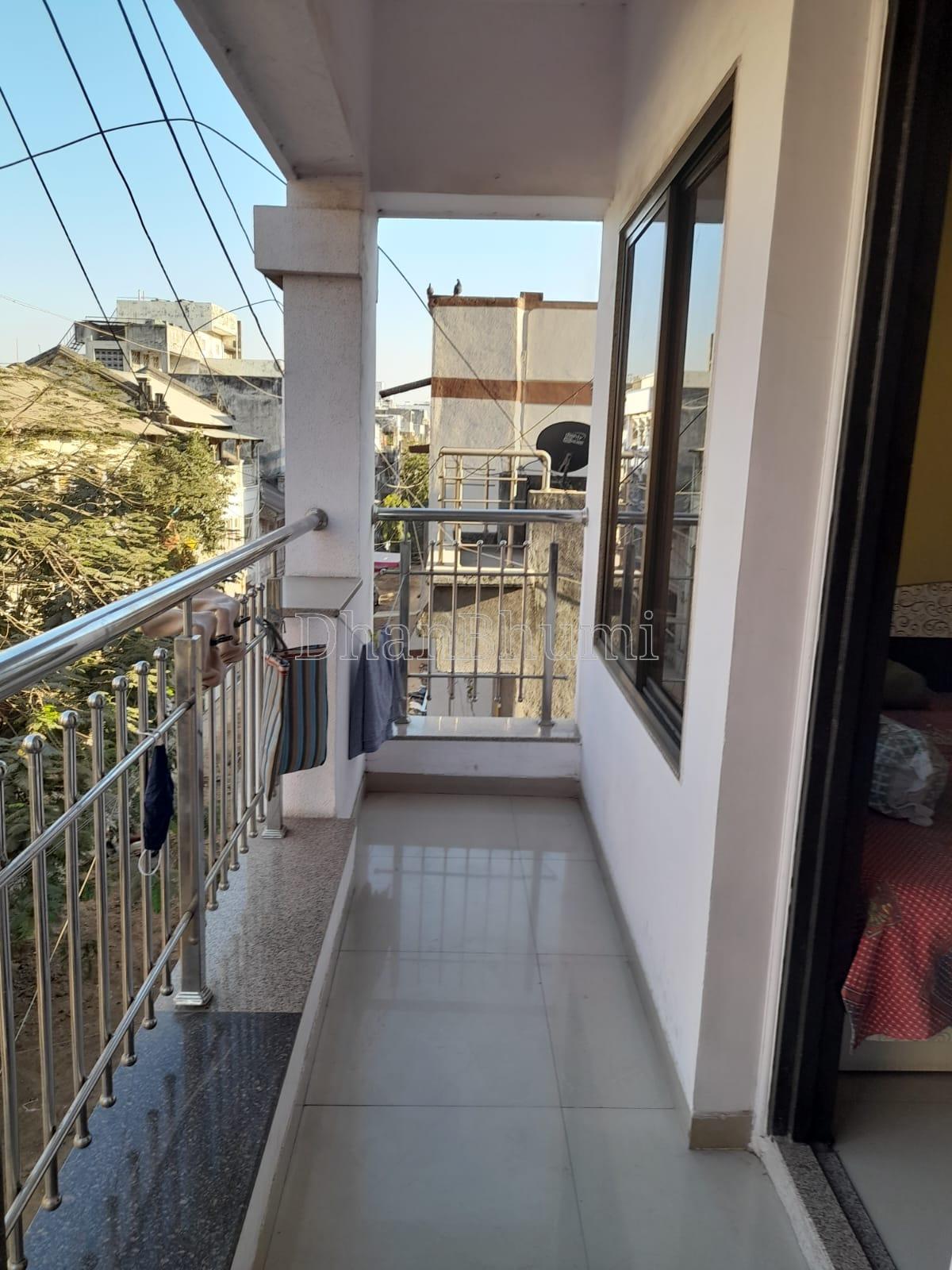 property_images/2_bhk_independent_builder_floor_in_surat_1781155556_6a2a46e4611f3.jpeg