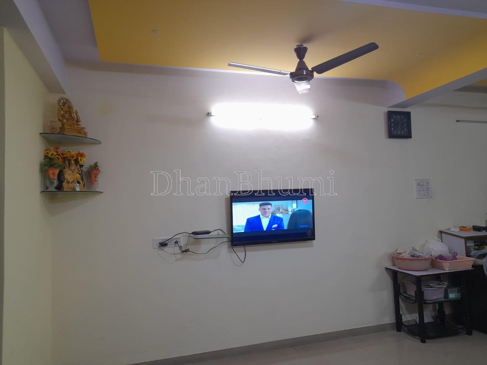 property_images/2_bhk_independent_builder_floor_in_surat_1781155556_6a2a46e498031.jpeg