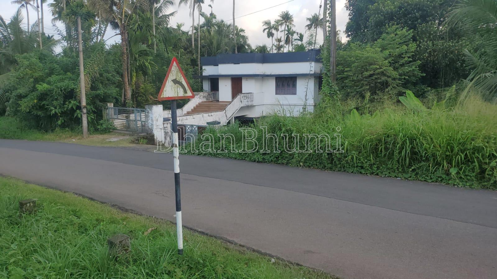 property_images/2_bhk_independent_housevilla_in_alappuzha_1784282516_6a59fd9423e8d.jpeg