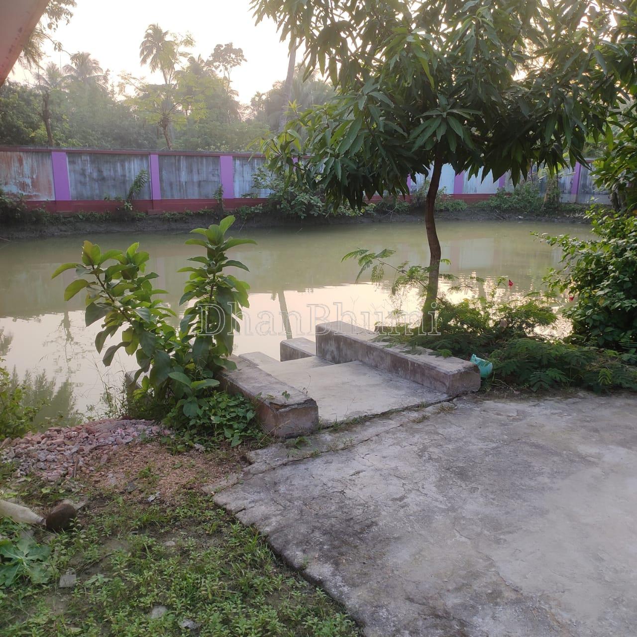 property_images/2_bhk_independent_housevilla_in_basirhat_1781522739_6a2fe133915b7.jpeg