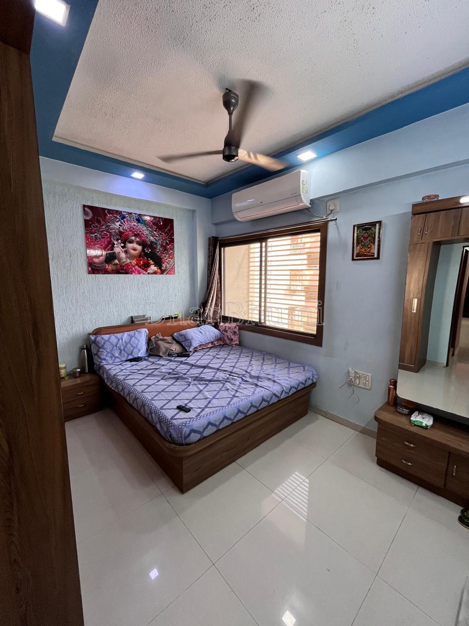 property_images/3_bhk_flatapartment_in_ahmedabad_1784082511_6a56f04f88e62.jpg