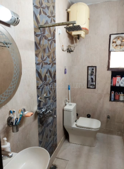 property_images/3_bhk_flatapartment_in_delhi_1784283386_6a5a00faed4df.PNG