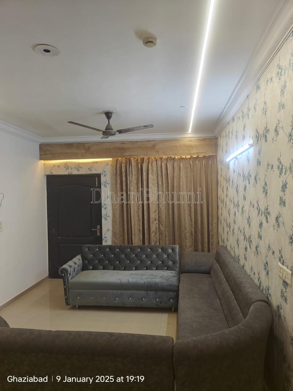 property_images/3_bhk_flatapartment_in_ghaziabad_1785130833_6a66ef516daa7.jpg