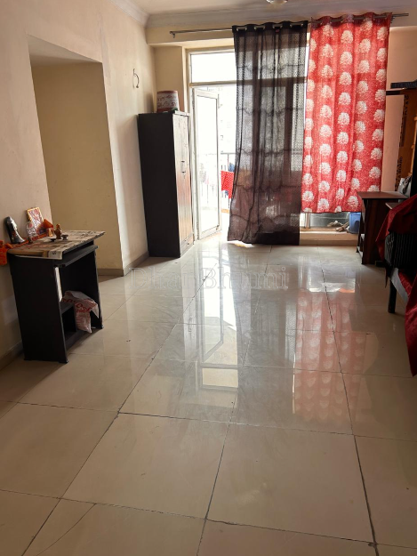 property_images/3_bhk_flatapartment_in_ghaziabad_1785145062_6a6726e643545.PNG