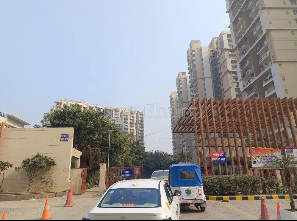 property_images/3_bhk_flatapartment_in_greater_noida_1778239218_69fdc6f27d9a4.png