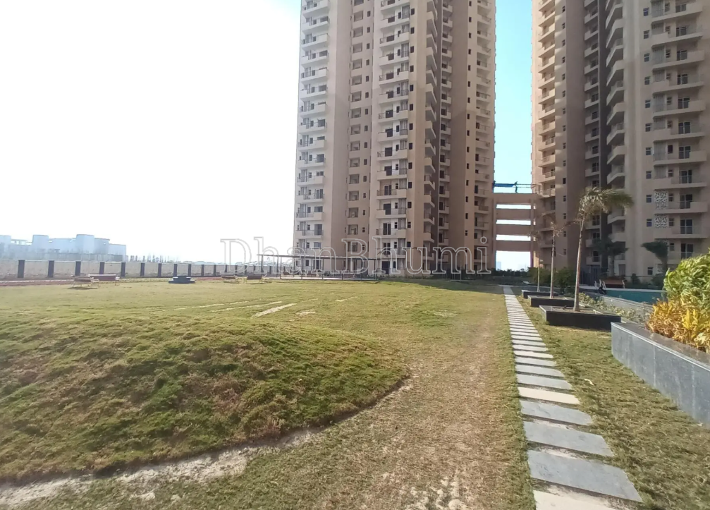 property_images/3_bhk_flatapartment_in_greater_noida_1786345218_6a797702c9e38.png