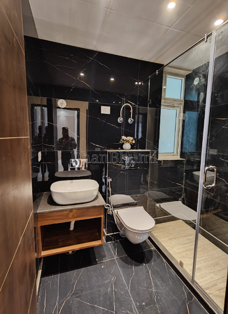 property_images/3_bhk_flatapartment_in_greater_noida_1788264822_6a96c17664888.PNG
