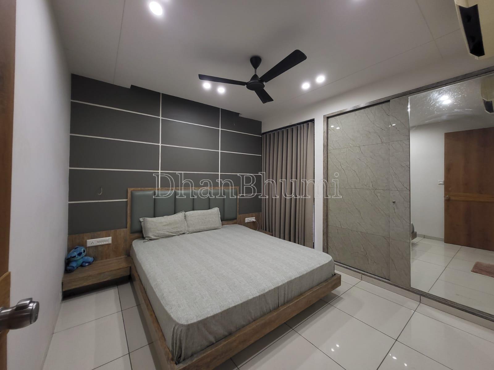 property_images/3_bhk_flatapartment_in_rajkot_1787643009_6a8d4481565c3.jpeg