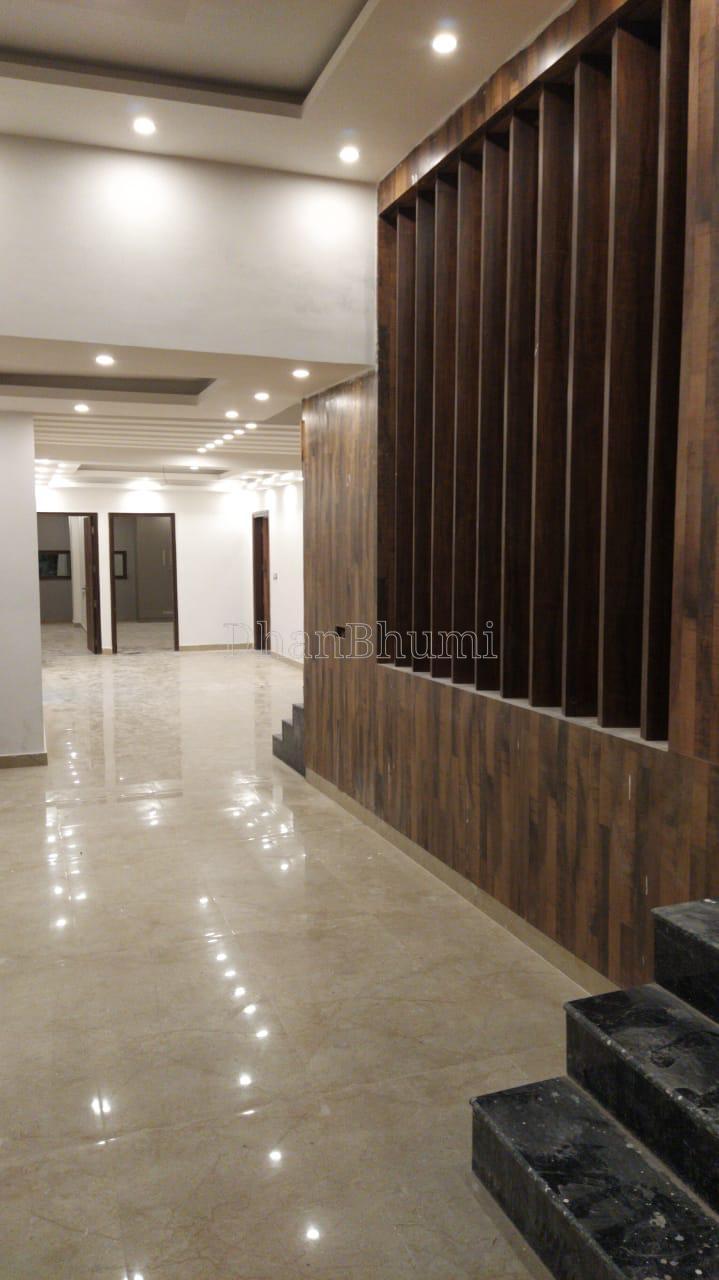 property_images/3_bhk_independent_builder_floor_in_delhi_1789038758_6aa290a69d9da.jpg