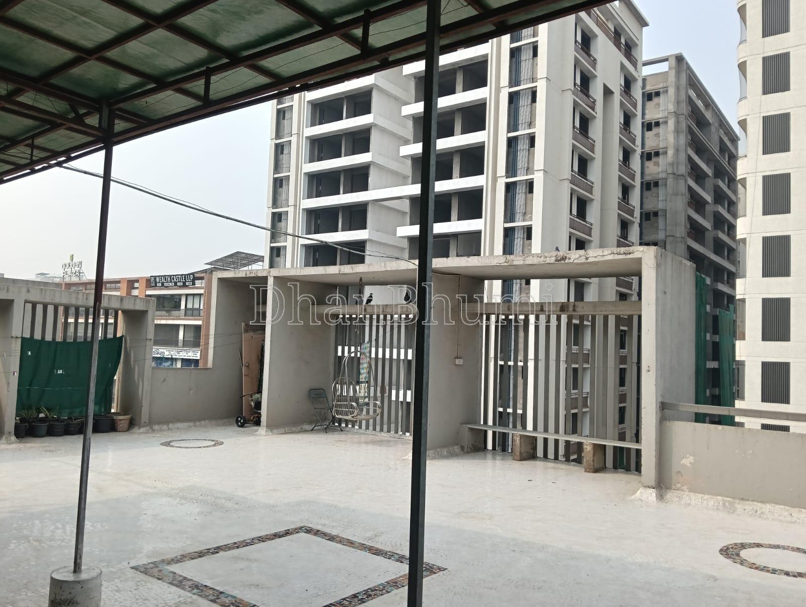 property_images/3_bhk_penthouse_in_ahmedabad_1782384017_6a3d0591e92d5.jpeg