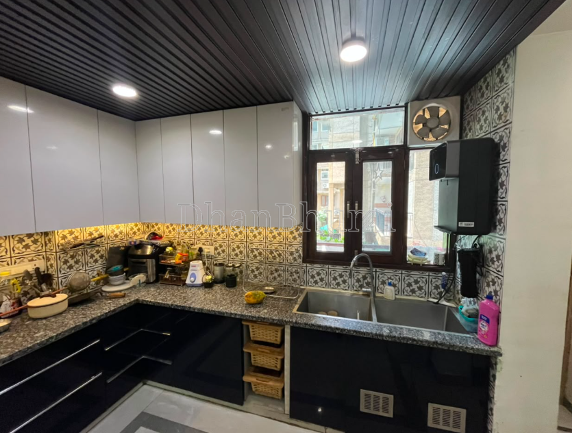 property_images/4_bhk_flatapartment_in_delhi_1786100215_6a75b9f7b2871.PNG