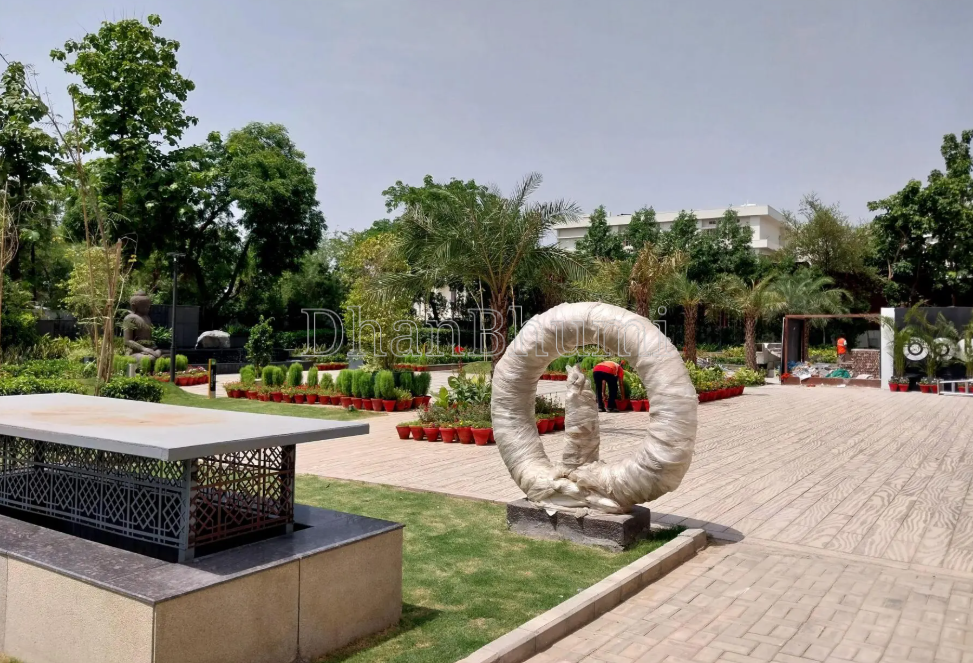 property_images/4_bhk_flatapartment_in_faridabad_1781861715_6a350d536eda9.png