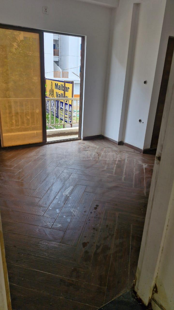 property_images/4_bhk_flatapartment_in_vadodara_1787637447_6a8d2ec79af45.jpeg